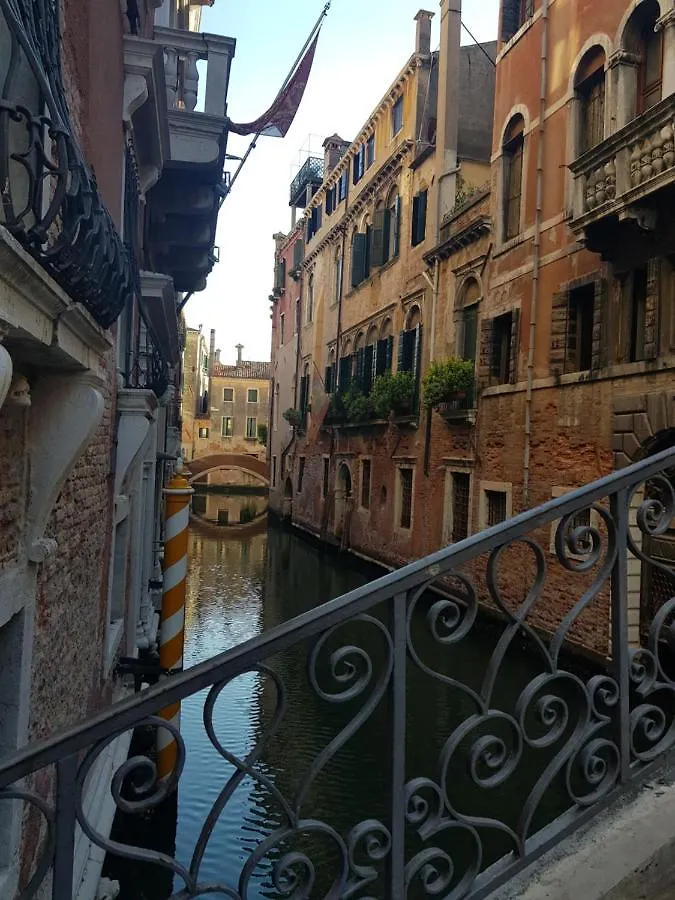 Fiabe Venice Rooms 0*,  Italy