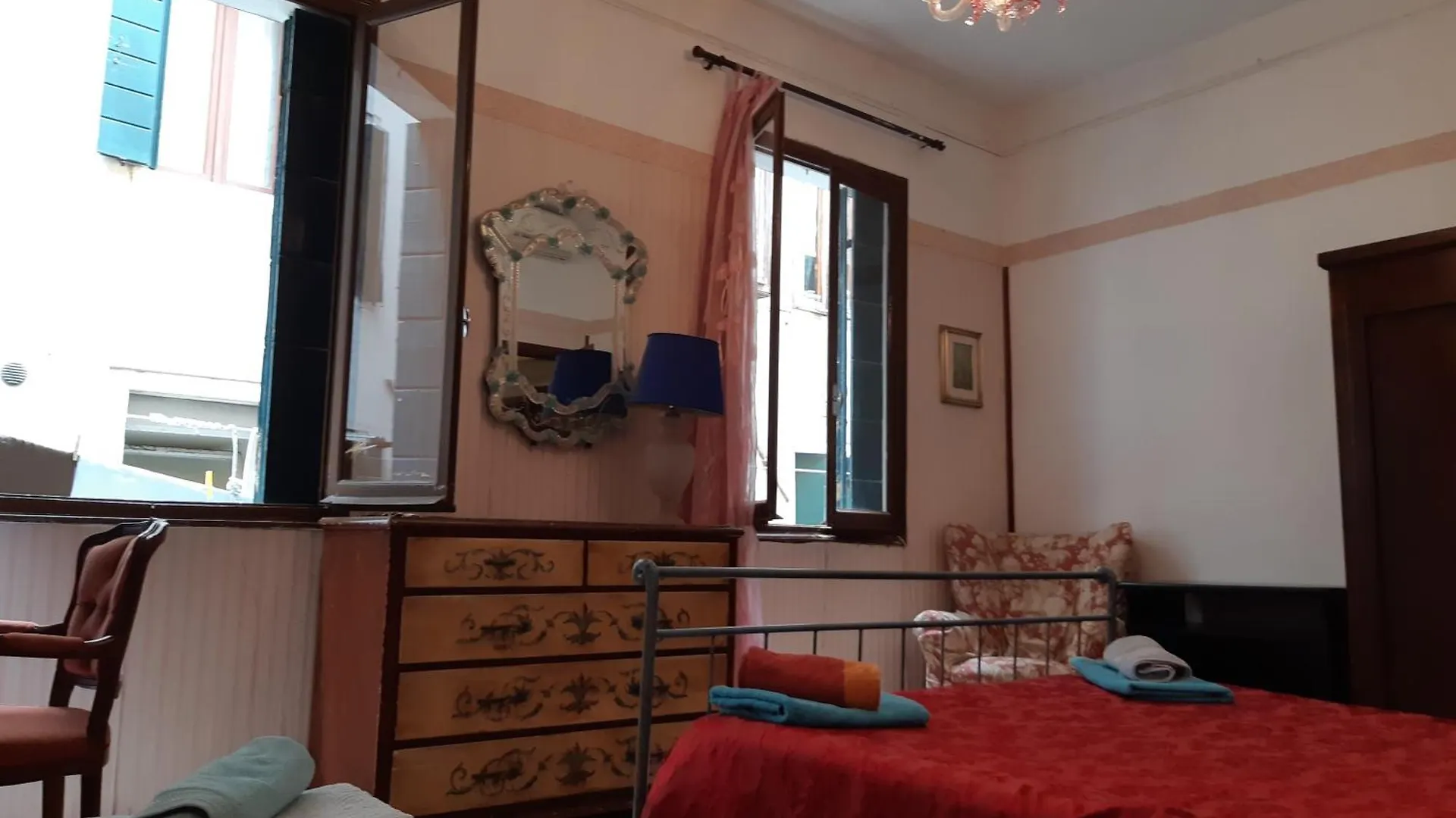 Fiabe Venice Rooms 0*,  Italy